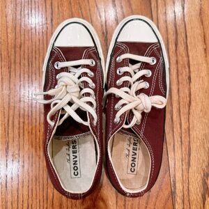 Converse Chuck 70 Low Top Sneakers in Wine and White
